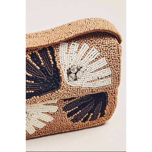 NEW Anthropologie The Fiona Beaded Bag: Floral Edition In Celandin Tan - Picture 3 of 7